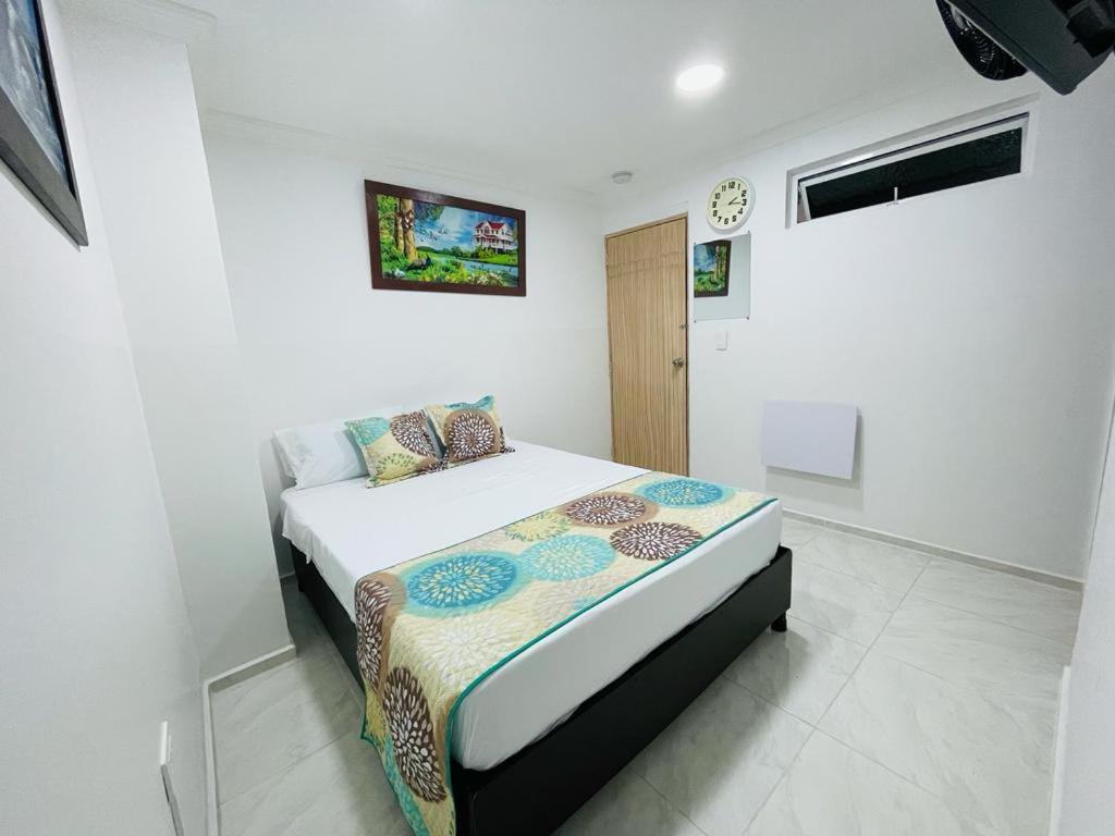 Hotel Eterna Primavera Medellín Kültér fotó