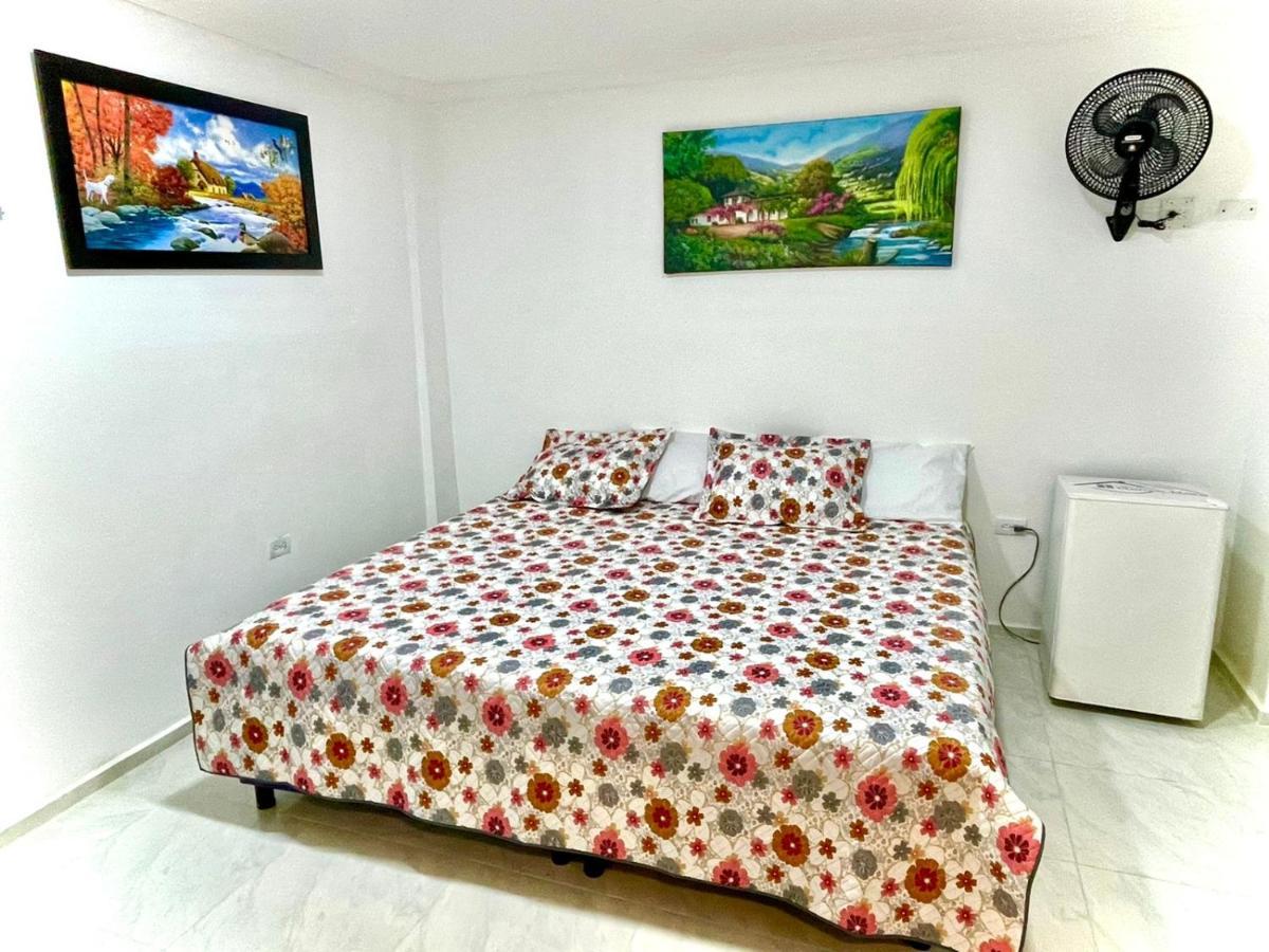 Hotel Eterna Primavera Medellín Kültér fotó
