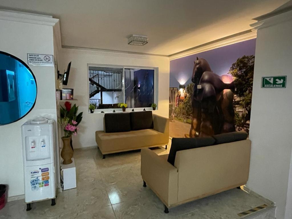 Hotel Eterna Primavera Medellín Kültér fotó