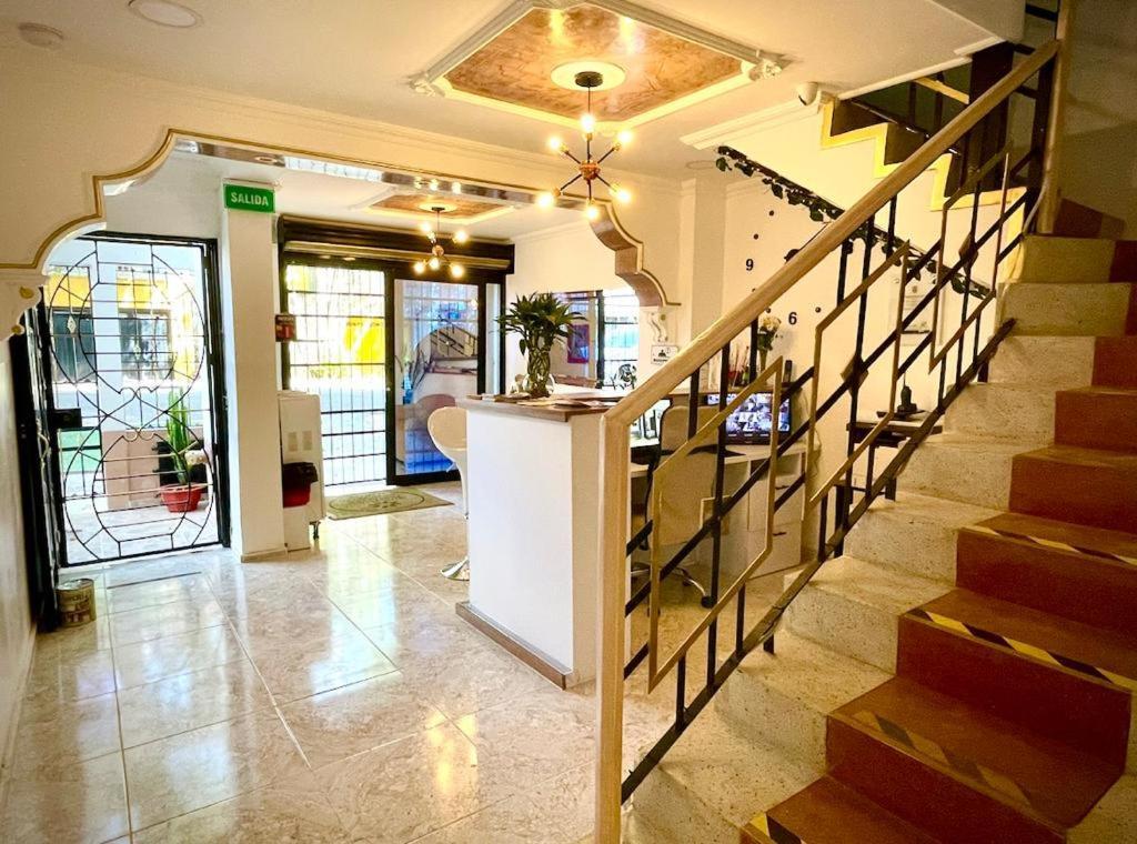 Hotel Eterna Primavera Medellín Kültér fotó
