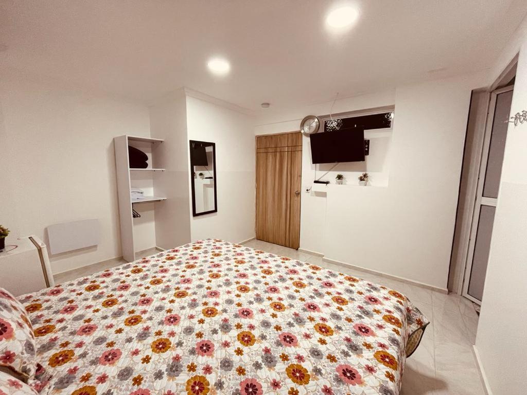 Hotel Eterna Primavera Medellín Kültér fotó