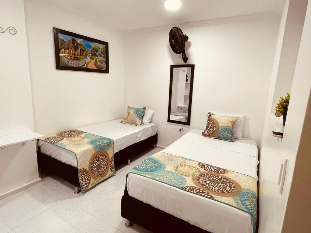 Hotel Eterna Primavera Medellín Kültér fotó